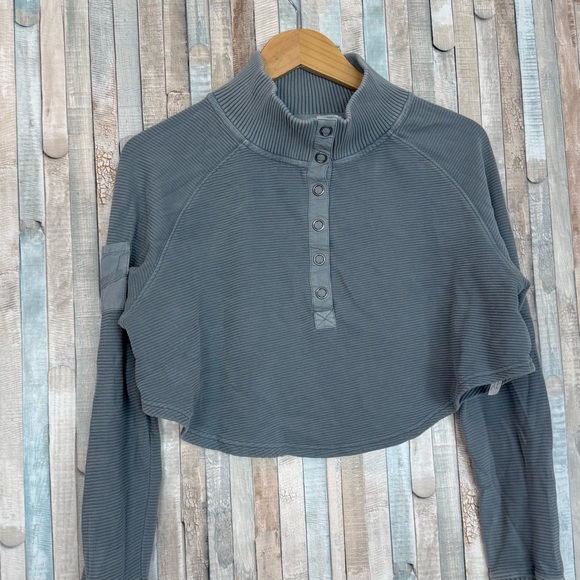 Free People S Movement Ribbed Knit So Fly Henley Pullover Crop Long Sleeve Top - Picture 2 of 9